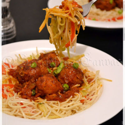 Spaghetti with Italian Meatball in Tomato Sauce