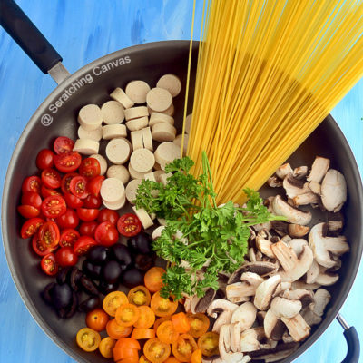One Pot Mushroom Sausage Pasta | Easy & Quick Weeknight’s Spaghetti Recipe