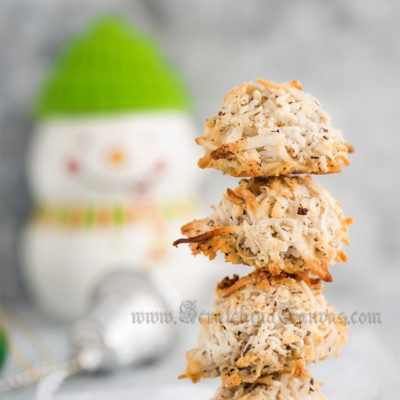 Eggless Coconut Macaroons | Quick & Easy Christmas Cookies