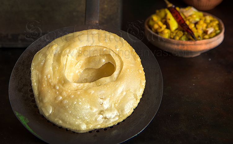 Dhakai Paratha Recipe | Dhakai Porota | Bengali Flaky Layered Paratha