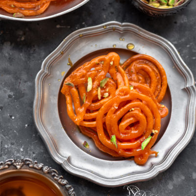 Instant Jalebi Recipe without Yeast | Halwai style Jalebi in 10 mins